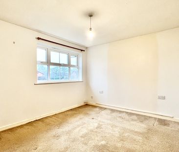 1 bedroom House in Bottisham Close, Lower Earley - Photo 2