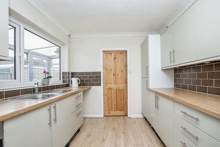 Poplar Drive - Photo 4