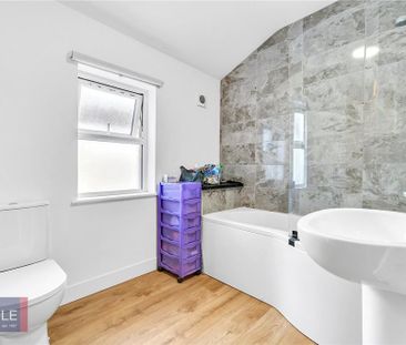 5 bedroom terraced house to rent - Photo 6