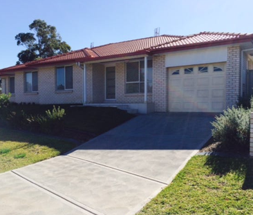 MOVE IN BEFORE CHRISTMAS - Photo 2