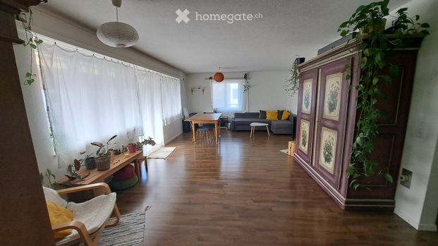 3.5 Zimmer Wohnung in schönem Quartier - Photo 1
