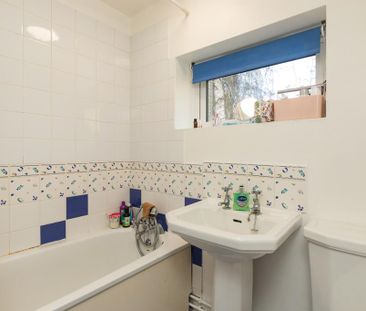 2 bedroom cottage to rent - Photo 6