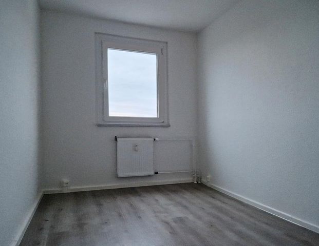 Ihr neues Zuhause in Halle-Neustadt – Wohnung mit Charme ! " Bezugsfertig" + 2 NKM sparen* - Foto 1