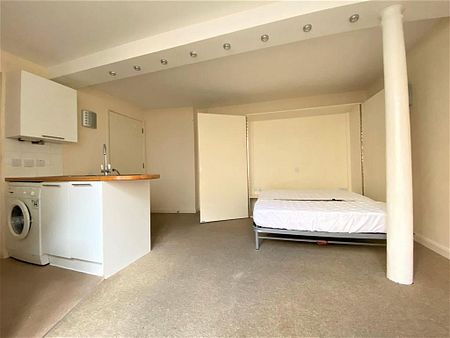 1 bedroom flat to rent - Photo 5