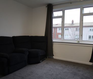 Bedford Avenue, Clydebank | £895 Monthly - Photo 3