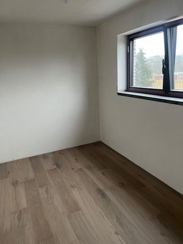 Prachtige energiezuinige nieuwbouwwoning met 3 slk op +/- 4a35ca grond in Genk - Photo 3