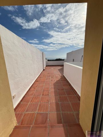 Duplex en alquiler en El Padron, Estepona - Photo 3