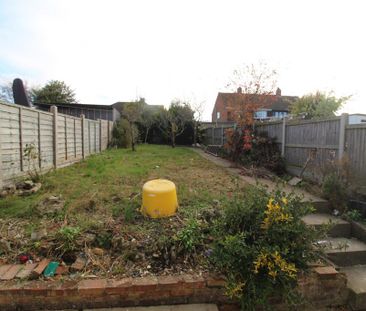 3 bedroom semi-detached house to rent - Photo 5