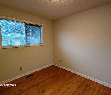 1732 23 Avenue Northwest - Photo 3