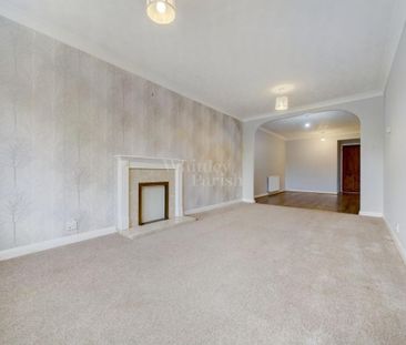 3 bedroom semi-detached bungalow to rent - Photo 2