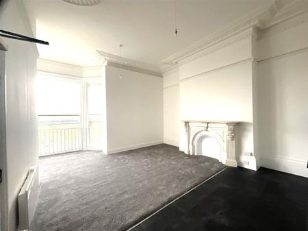 5-6 Westwood, YO11 2JD, Scarborough - Photo 2