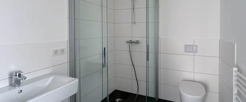 Neubau-Dachgeschosswohnungen mit Fahrstuhl - Photo 1