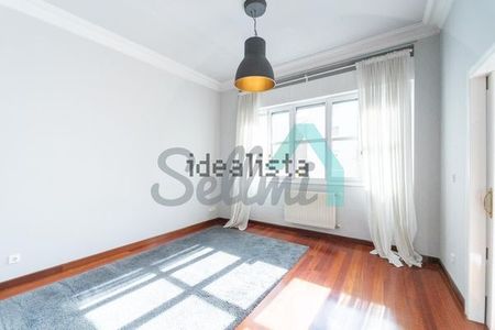 Alquiler de piso en Calle Rosal - Photo 5