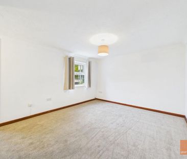 3 bedroom end of terrace house to rent - Photo 4