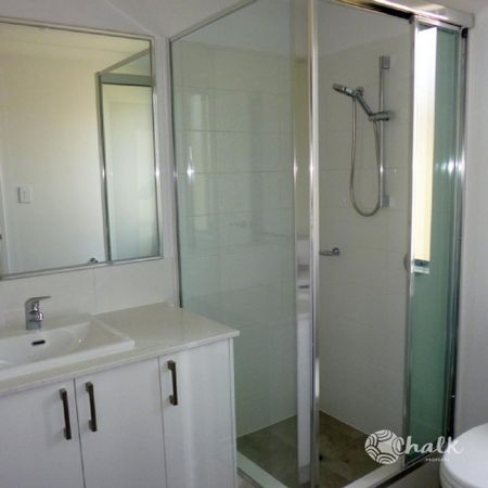 BEAUTIFUL MODERN PROPERTY ! - Photo 5