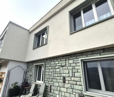 Bel appartement de 3 pièces dans une villa avec terrasse au Locle - Photo 6