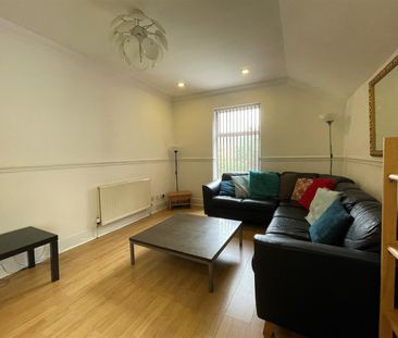 Richmond Crescent, Cardiff - Photo 2