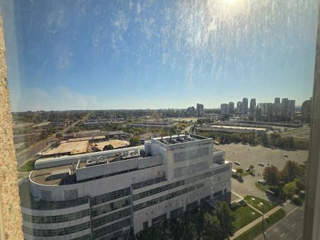 For Lease - 1 Lee Centre Drive Unit# 2206, Toronto, Ontario - Photo 2