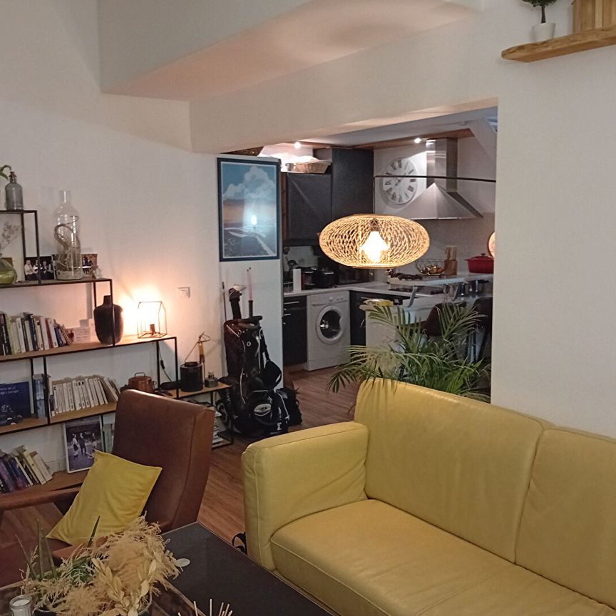Apartment - Photo 1