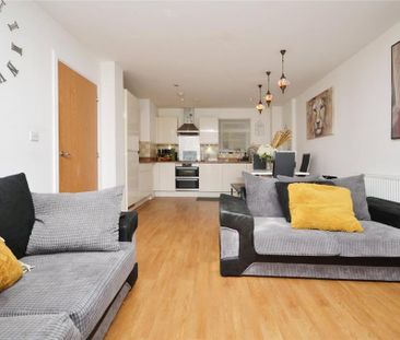 2 bedroom apartment to rent - Photo 2