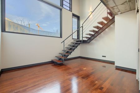 Dúplex de alquiler en Carretera de Fuencarral, Zona Industrial - Photo 2