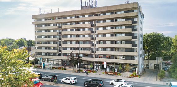 1 Bedroom Available At 6465 East Sherbrooke Street, Montreal - 6465 East Sherbrooke Street, Montréal - Photo 2