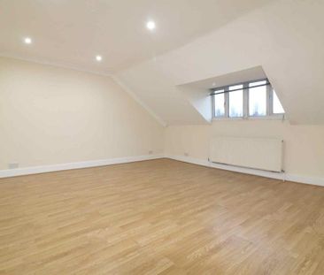 1 bedroom in a flat share to rent - Photo 4