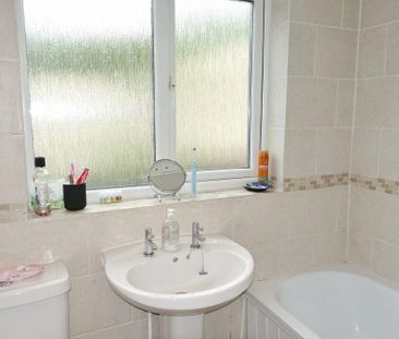 2 bedroom cottage to rent - Photo 5