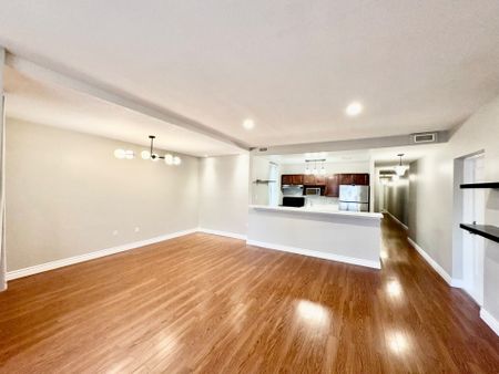 For Lease - 440 Wellington Street Unit# 103, London East, Ontario - Photo 5