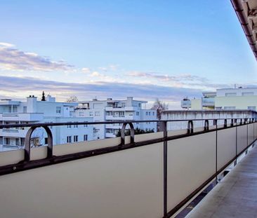 Grosszügige 2 ½-Zi.-Whg. mit Balkon - Photo 1