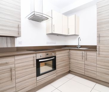 1 bed flat to rent in Christchurch Road, Bournemouth, BH1 - Photo 3