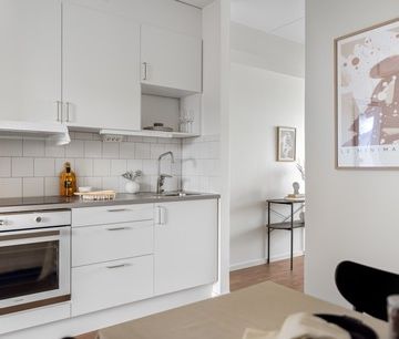 Hägerneholmsvägen 12 - Photo 1