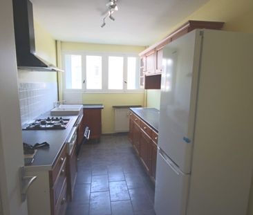 Location Appartement 2 pièces 49m² CHAMALIERES 63400 - Photo 2