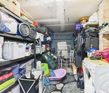 Highfield Road, Woodford Bridge, Essex, IG8 - Photo 3