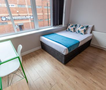 6 bedroom flat to rent - Photo 6