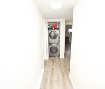 **CENTRAL WELLAND** LOWER UNIT FOR RENT! - Photo 5