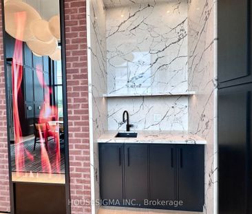 For Lease - 3220 William Coltson Avenue Unit# 812, Oakville, Ontario - Photo 4