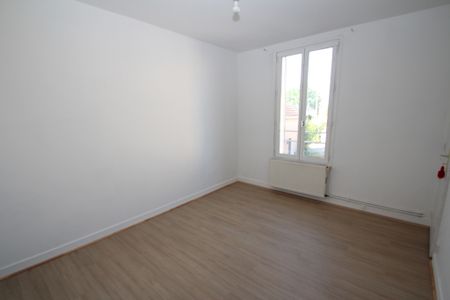 Location Appartement 2 pièces 67m² DECIZE 58300 - Photo 5