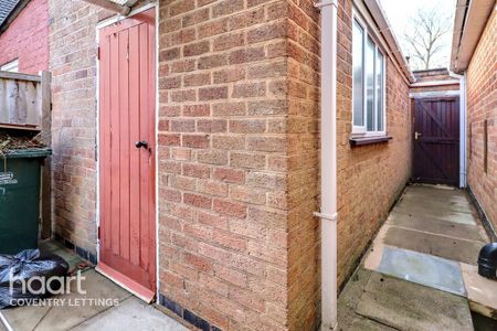 3 bedroom bungalow to rent - Photo 3