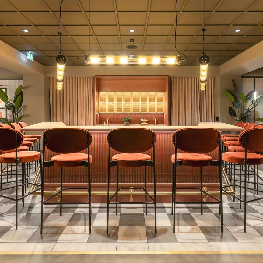 Exceptional One Double Bedroom Apartments with unrivalled facilities in the Exclusive Cortland Development, Colliers Yard. - Photo 1