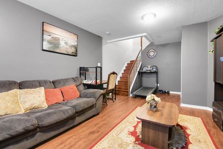 For Lease - 622 Louis Toscano Drive, Orleans - Cumberland and Area, Ontario - Photo 3