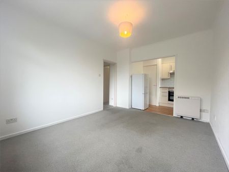 Myddleton Road, Cowley, Uxbridge, UB8 - Photo 3