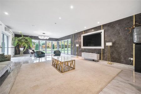 7 bedroom detached house to rent - Photo 3