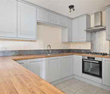 2 bedroom apartment to rent - Photo 5