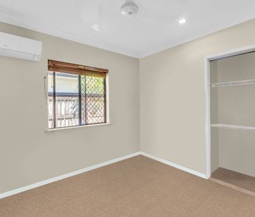 Four Bedroom Home - Low Maintenance Property (unfurnished) - Photo 6