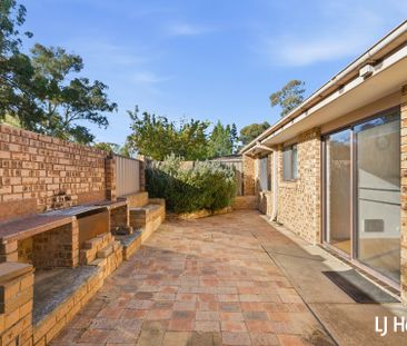 14 Dore Court, Evatt ACT, Belconnen - Photo 1