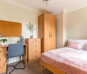 6 Bed Terraced House, The Crescent, BN2 - Photo 6