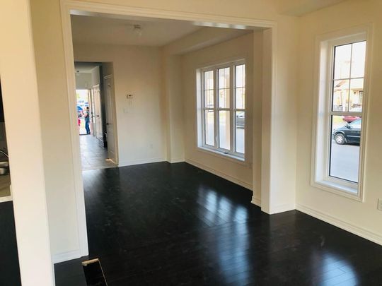 For Lease - 106 Lanark Circle, Brampton, Ontario - Photo 1