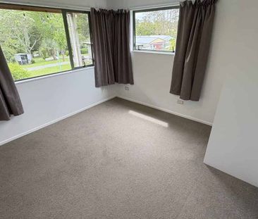 Cosy Two Bedroom Home - Photo 2