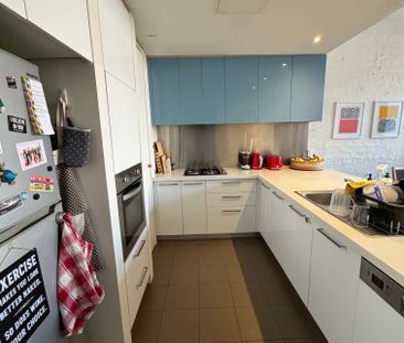 South Melbourne - Photo 2